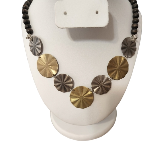 Fanned Petal Disc Two Tone Gold Silver Beaded Necklace - Picture 1 of 6